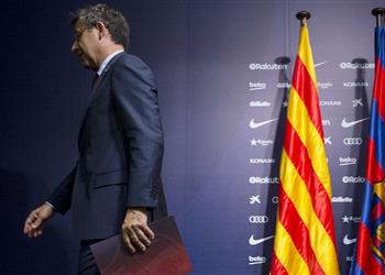 راديو كتالونيا يكشف قرارات بارتوميو وموعد تقديم كومان مدرب ا لـ برشلونة