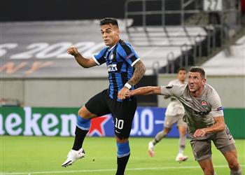 فيديو لاوتارو مارتينيز يسجل هدف إنتر ميلان الأول أمام شاختار