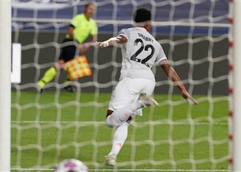 جنابري ليون مختلف عن برشلونة ونتطلع للتتويج بـ دوري أبطال أوروبا