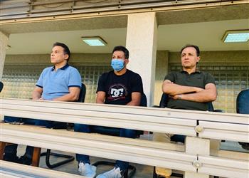 جهاز منتخب مصر يحضر مباراة المقاصة والجونة في الدوري