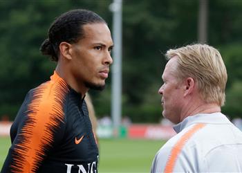 فان دايك يوجه رسالة لـ كومان بعد تعيينه مدرب ا في برشلونة