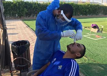 صور بيراميدز يجري مسحة طبية قبل مباراة سموحة في الدوري