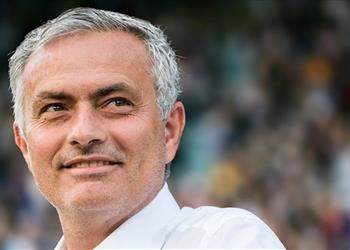 تقارير توتنهام يخطط للتعاقد مع لاعب ليفربول