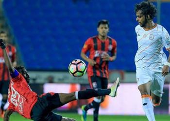 فيديو الرائد يقلب الطاولة على الشباب بثنائية في الدوري السعودي