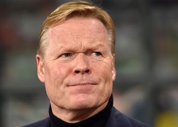 كومان يرشح صفقة هولندية لـ برشلونة