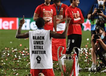 ديفيد ألابا يدعم أصحاب البشرة السمراء بعد التتويج بدوري الأبطال