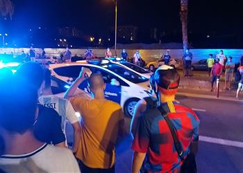 بعد قرار ميسي فيديو جماهير برشلونة تطالب برحيل بارتوميو