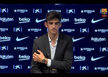 ترينكاو أتمنى بقاء ميسي مع برشلونة