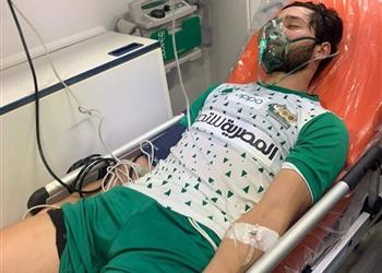 صور نقل لاعب المصري للمستشفى بعد إغماءه في مباراة نادي مصر