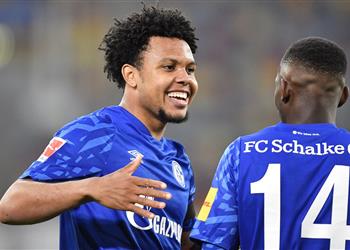 سكاي تكشف ماكيني طلب من يوفنتوس الإعلان عن الصفقة الجمعة لماذا