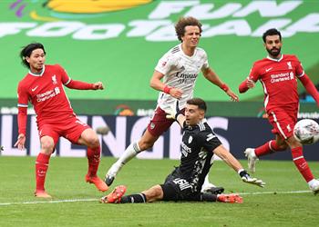 جماهير ليفربول محمد صلاح مثل شمشون فقد قوته بعد حلاقة شعره