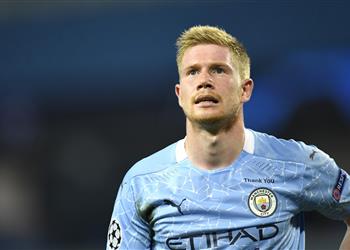 بعد احتجاز وكيله توقف مفاوضات تجديد عقد دي بروين مع مانشستر سيتي