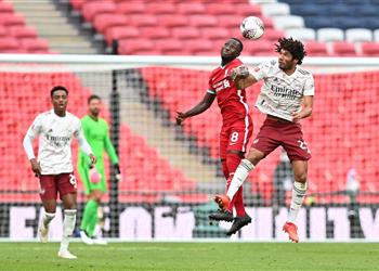 فينجر يشيد بأداء محمد النني أمام ليفربول لاعب رائع ومثال ناجح لأي مصري