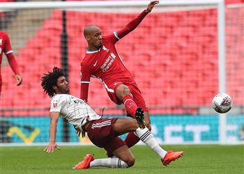 تريزيجيه يهنىء النني بعد فوز آرسنال على ليفربول والتتويج بالدرع الخيرية