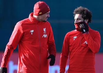 محمد صلاح يمازح لوفرين في صورة مكة وكيان