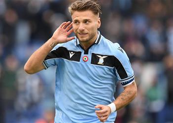 هداف الكالتشيو مستمر رسمي ا لاتسيو ي علن تجديد عقد إيموبيلي حتى 2025