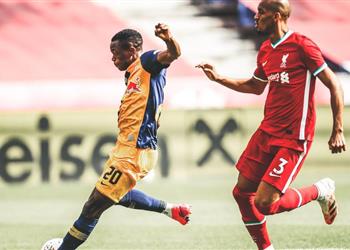 مانشستر يونايتد يرغب في ضم داكا بعد تألقه أمام ليفربول