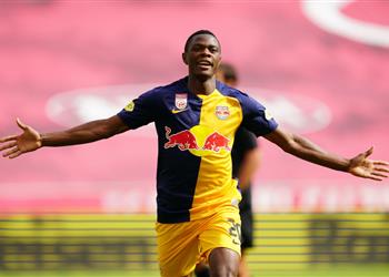 ليفربول وآرسنال يتنافسان على ضم مهاجم زامبيا