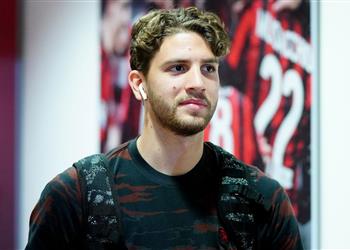 لوكاتيلي سعيد لارتباطي بيوفنتوس وبيرلو مثلي الأعلى