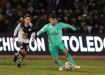 وكيل دياز بعد اقترابه من ميلان الآن سنتحدث عن بطل وليس شاب ا واعد ا