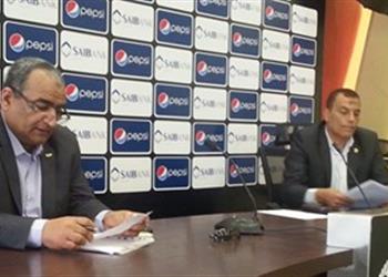 عزب حجاج حكام مصر سلبيين في كورونا وناجحون مع الفار