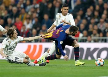 مودريتش ينصح هازارد وبيل ويؤكد رحيل ميسي خسارة للدوري الإسباني