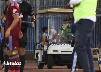 الونش يغادر ملعب مباراة الزمالك وبيراميدز مستند ا على جنش