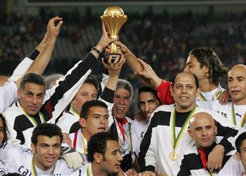 بيان رسمي اتحاد الكرة يعلن اختفاء كؤوس منتخب مصر من مقر الجبلاية