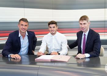 رسمي ا ميلان يعلن التعاقد مع إبراهيم دياز من ريال مدريد