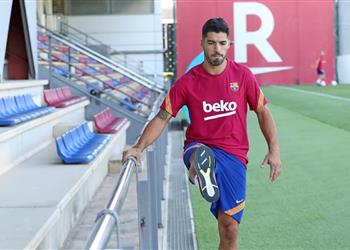 سواريز يوجه رسالة غير مباشرة لـ كومان لن أتوقف أبد ا عن الاستمتاع