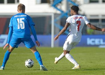 فيديو إنجلترا تقتنص فوز ا صعب ا على أيسنلدا في دوري الأمم الأوروبية