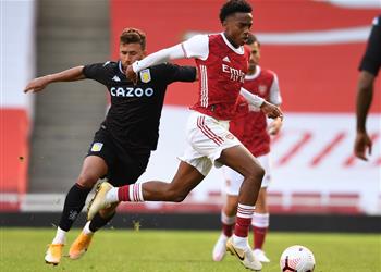 بمشاركة تريزيجيه والمحمدي والنني أستون فيلا يفوز ودي ا على آرسنال