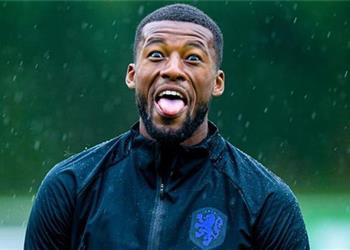 نجم برشلونة السابق يؤكد حسم صفقة فينالدوم