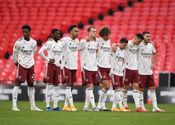 باير ليفركوزن يستخدم أموال هافيرتز لخطف مدافع آرسنال من بايرن ميونخ