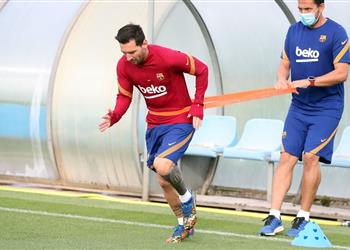 بيان رسمي برشلونة يعلن موعد عودة ميسي وكوتينيو للتدريبات الجماعية
