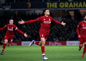 أول تعليق من أرنولد بعد فوزه بجائزة أفضل لاعب شاب في الدوري الإنجليزي