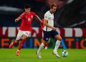 كين كنا نستطيع تقديم أداء أفضل أمام الدنمارك وفرصتي المهدرة أمر مخز