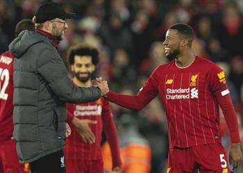 بسبب برشلونة كلوب يجتمع مع فينالدوم لمناقشة مستقبله في ليفربول