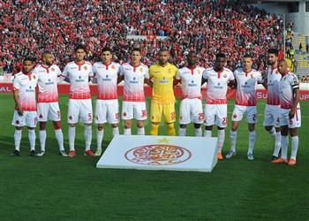 فيديو منافس الأهلي الوداد يتعادل مع الجيش الملكي في الدوري المغربي وإصابه حارسه