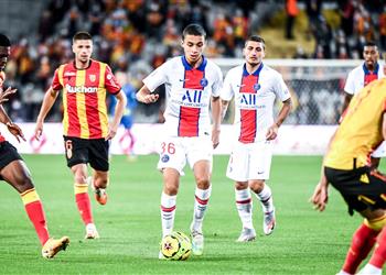 في غياب نجومه فيديو باريس سان جيرمان يسقط أمام لانس بالدوري الفرنسي