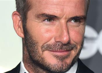 صحيفة إسبانية بيكهام يجس نبض نجم برشلونة للانضمام إلى إنتر ميامي