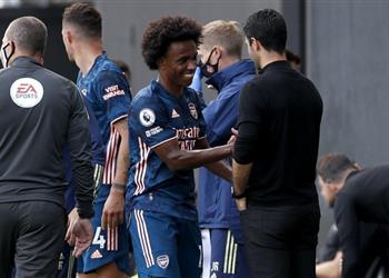 أرتيتا يعلق على أداء ويليان ويتهرب من الحديث عن شجار ثنائي آرسنال