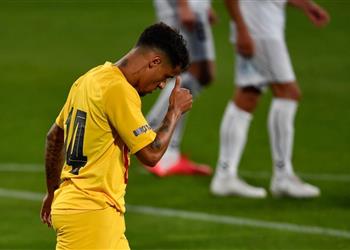 فيديو كوتينيو يسجل هدف برشلونة الثالث أمام خيمناستيك