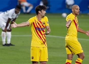 ترينكاو يعلق على مشاركته الأولى مع برشلونة