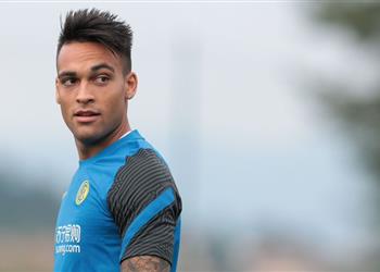 وكلاء لاوتارو مارتينيز يثيرون استياء إنتر ميلان