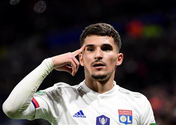 حسام عوار يتخذ قرار ا بشأن مستقبله مع ليون