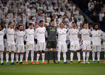 ريال مدريد يعرض مدافعه على روما