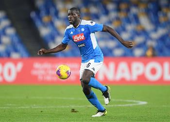 تقارير باريس سان جيرمان يقترب من كوليبالي بدل ا من مانشستر سيتي