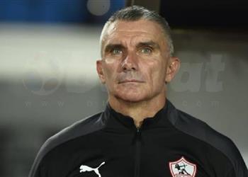 تقارير يونانية مدرب ميدو السابق مرشح لخلافة كارتيرون في الزمالك