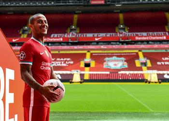 كيف تحولت بوصلة ألكانتارا من التجديد مع بايرن ميونخ إلى ليفربول